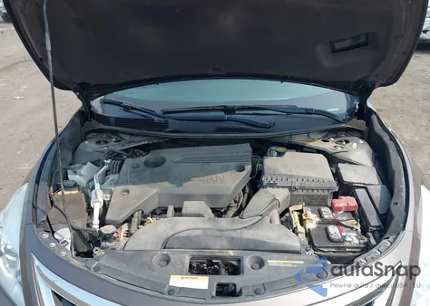 2015 Nissan Altima 2.5 S из США, поврежденный, VIN 1N4AL3AP2FN922277